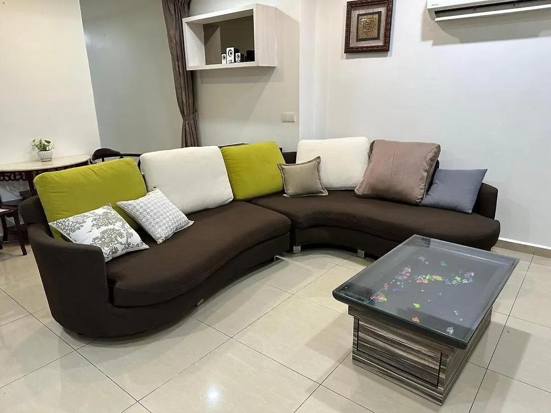 Double Storey House At Raja Uda With 3 Rooms Butterworth Semesterbostad